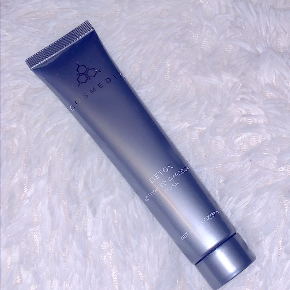 Cosmedix Charcoal Mask